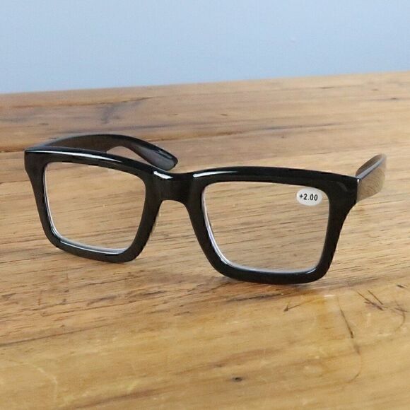 RETRO TRENDY BLACK UNISEX READER GLASSES +2.00 NWT - Picture 1 of 5